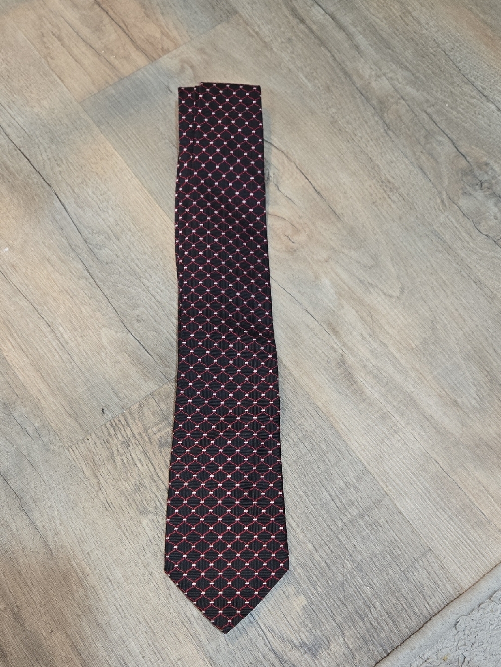 NWT! Brooks Brothers Black And Red Tie!!